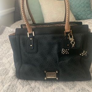 Guess Purse!